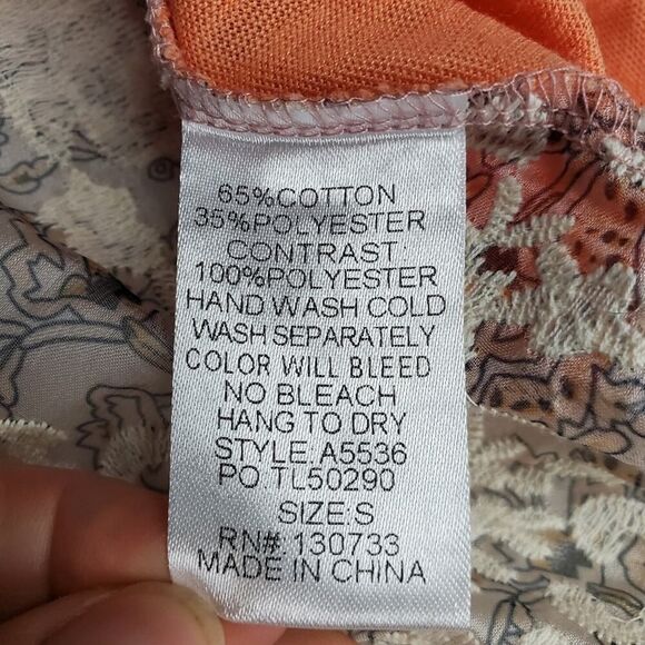 Umgee Color Block Lace Back Bell Sleeve Top Pink Orange Size Small - Picture 7 of 12